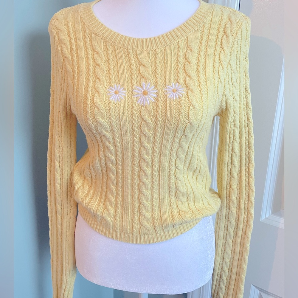 Hollister Junior Womens Yellow Long Sleeve Cable Knit Sweater Size XS